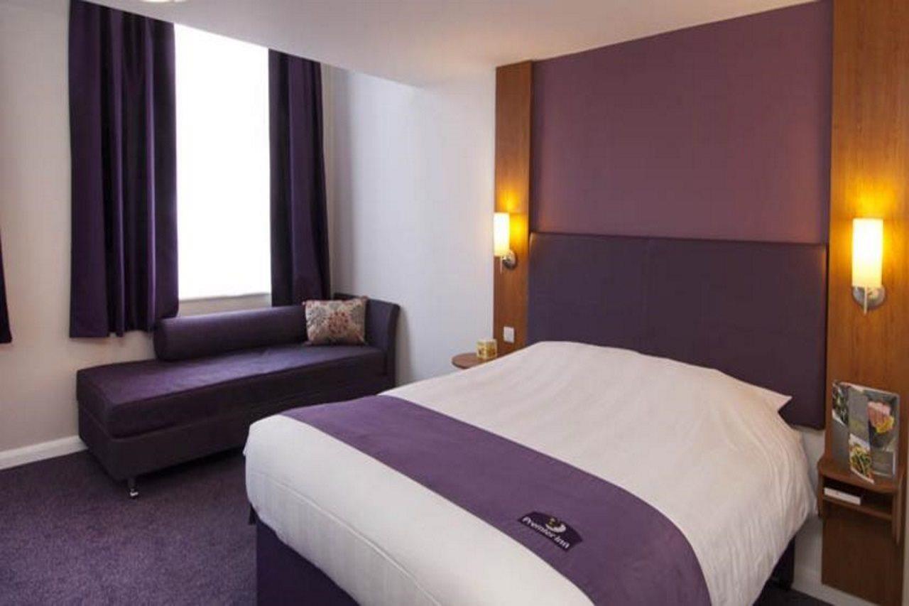 Premier Inn Dundee West Luaran gambar